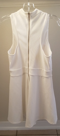 Romper - Picture 2 of 2